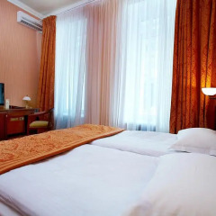 Гостиница Лондонская 4* Улучшенный номер разные типы кроватей фото 10