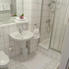 astral Inn Hotel Leipzig Лейпциг ванная