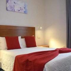 Lusitana Hotel Стандартный номер двуспальная кровать
