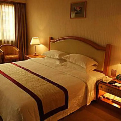Panyu Miramar Hotel 3* Улучшенный номер с различными типами кроватей фото 4