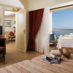 Отель Yellow Praia Monte Gordo 4* Семейный люкс разные типы кроватей фото 2