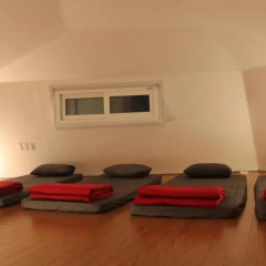 Отель B My Guesthouse Стандартный номер с различными типами кроватей