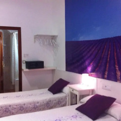 Отель Hostal Comercial Стандартный номер с различными типами кроватей фото 2