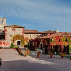 Hotel El Convento de Mave парковка