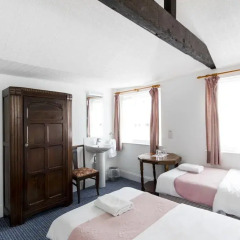 St Athans Hotel 2* Стандартный номер с различными типами кроватей фото 2