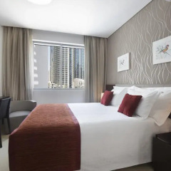 Отель La Verda Dubai Marina Suites & Villas 5* Улучшенный номер фото 3