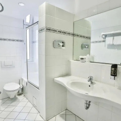 Centro Hotel National Frankfurt City 3* Номер Комфорт с различными типами кроватей фото 2