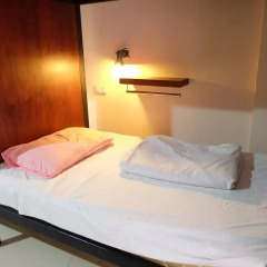 Dengba Hostel Phuket Кровать в женском общем номере с двухъярусной кроватью фото 3