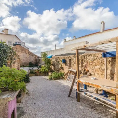 Отель Home in Ericeira пляж