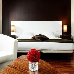 THC Gran Via Hostel Улучшенный номер с различными типами кроватей