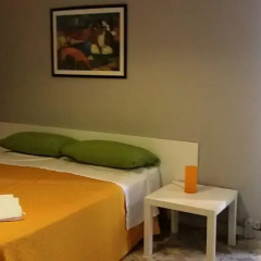 Отель B&B Cavour 124 Номер с общей ванной комнатой фото 8