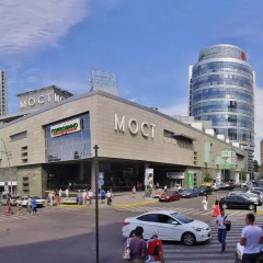 Апартаменты Most City Centre Apartment парковка