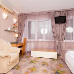 Гостиница Для Вас 4* Семейный люкс с двуспальной кроватью фото 16