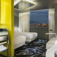 Отель SLS Las Vegas 4* Стандартный номер с различными типами кроватей фото 5