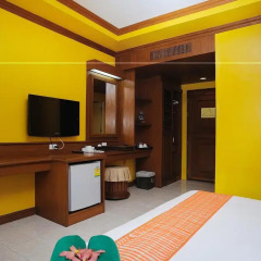 Bauman Grand Hotel 4* Улучшенный номер с двуспальной кроватью фото 5