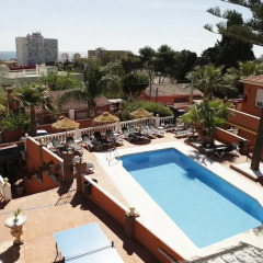 Hotel Zen Airport 3* Улучшенный номер с различными типами кроватей фото 4
