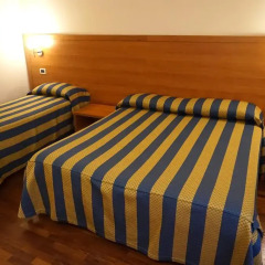 Hotel Laurentia 3* Стандартный номер с различными типами кроватей фото 40