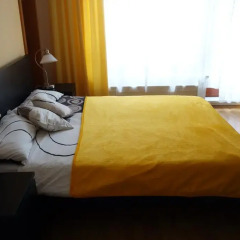 Апартаменты Cozy Studio with free parking комната для гостей фото 2