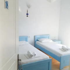 Two Mermaids Hotel 2* Стандартный номер с 2 отдельными кроватями фото 5