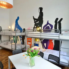 Kiez Hostel Berlin Кровать в женском общем номере с двухъярусной кроватью фото 2