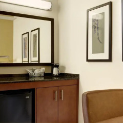 Отель Hyatt Place Columbus/OSU 3* Стандартный номер с различными типами кроватей фото 4