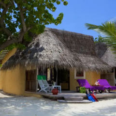 Отель Kuredu Island Resort 4* Бунгало с различными типами кроватей фото 4