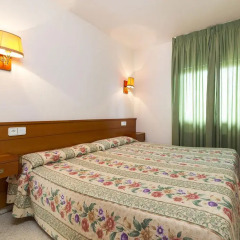 Отель Aparthotel Guitart Central Park Aqua Resort Испания, Льорет-де-Мар - отзывы, цены и фото номеров - забронировать отель Aparthotel Guitart Central Park Aqua Resort онлайн комната для гостей фото 2