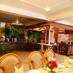 Отель Royal Mall Kandy Канди гостиничный бар