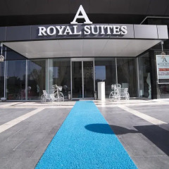 Aroyal Suites Hotel бассейн