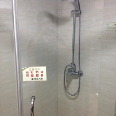 Отель Peach Blossom Island Guesthouse Xiamen Китай, Сямынь - отзывы, цены и фото номеров - забронировать отель Peach Blossom Island Guesthouse Xiamen онлайн ванная