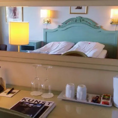 Отель Hotell Refsnes Gods 4* Улучшенный номер с различными типами кроватей фото 3