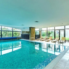 Отель Bansko Spa And Holidays Банско бассейн