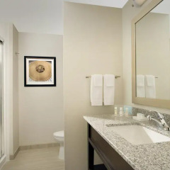 Отель Hampton Inn Washington DC NoMa Union Station 2* Стандартный номер с различными типами кроватей