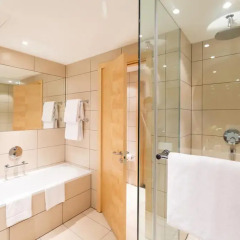 Гостиница Crowne Plaza Санкт-Петербург Аэропорт 4* Стандартный номер с двуспальной кроватью фото 4