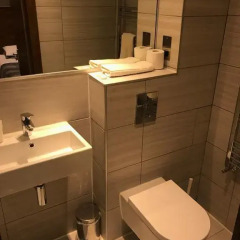 Отель Leisure Inn 2* Стандартный номер с различными типами кроватей (общая ванная комната)