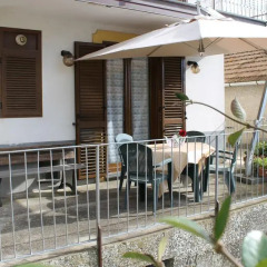 Отель Casa Fiorella Ospitalità Diffusa Аджерола