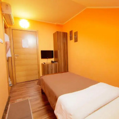 Отель Rooms Konak Mikan 2* Стандартный номер с различными типами кроватей фото 5