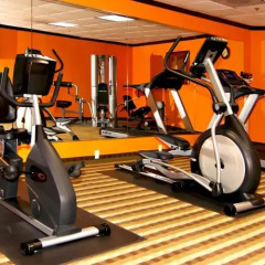 Отель Quality Inn & Suites New York Avenue фитнесс-зал фото 4