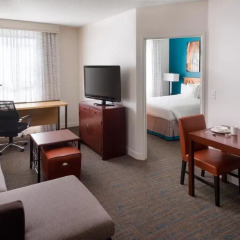 Отель Residence Inn by Marriott Las Vegas Hughes Center 3* Люкс с различными типами кроватей фото 4