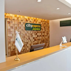 Отель City Express Junior Cancun Мексика, Канкун - отзывы, цены и фото номеров - забронировать отель City Express Junior Cancun онлайн интерьер отеля