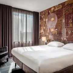 Hampshire Hotel - Crown Eindhoven 4* Номер Комфорт с двуспальной кроватью