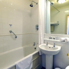 Best Western Lamphey Court Hotel and Spa 4* Стандартный номер с различными типами кроватей фото 5
