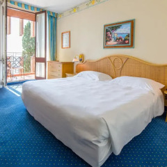 Отель Atahotel Capotaormina 4* Улучшенный номер с различными типами кроватей фото 7
