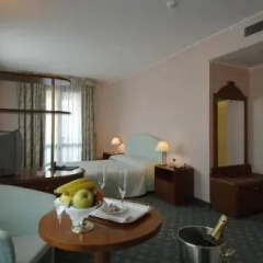 Отель Hostellerie Du Cheval Blanc 4* Стандартный номер фото 10