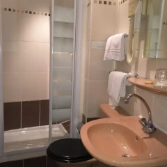 Hotel Royal Cardinal 2* Стандартный номер с двуспальной кроватью фото 4
