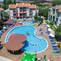 Апартаменты Elite Apartments Солнечный берег бассейн
