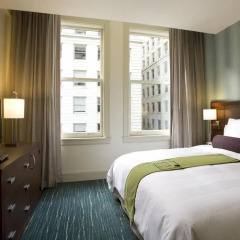 Отель Courtyard Seattle Downtown Pioneer Square 3* Люкс с различными типами кроватей фото 2