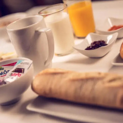 Отель Timhotel Le Louvre Франция, Париж - 12 отзывов об отеле, цены и фото номеров - забронировать отель Timhotel Le Louvre онлайн в номере фото 2