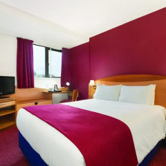 Waterloo Hub Hotel & Suites 3* Стандартный номер фото 3