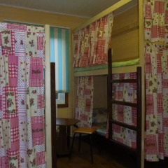 Hostel Favorit Кровать в общем номере с двухъярусной кроватью фото 15